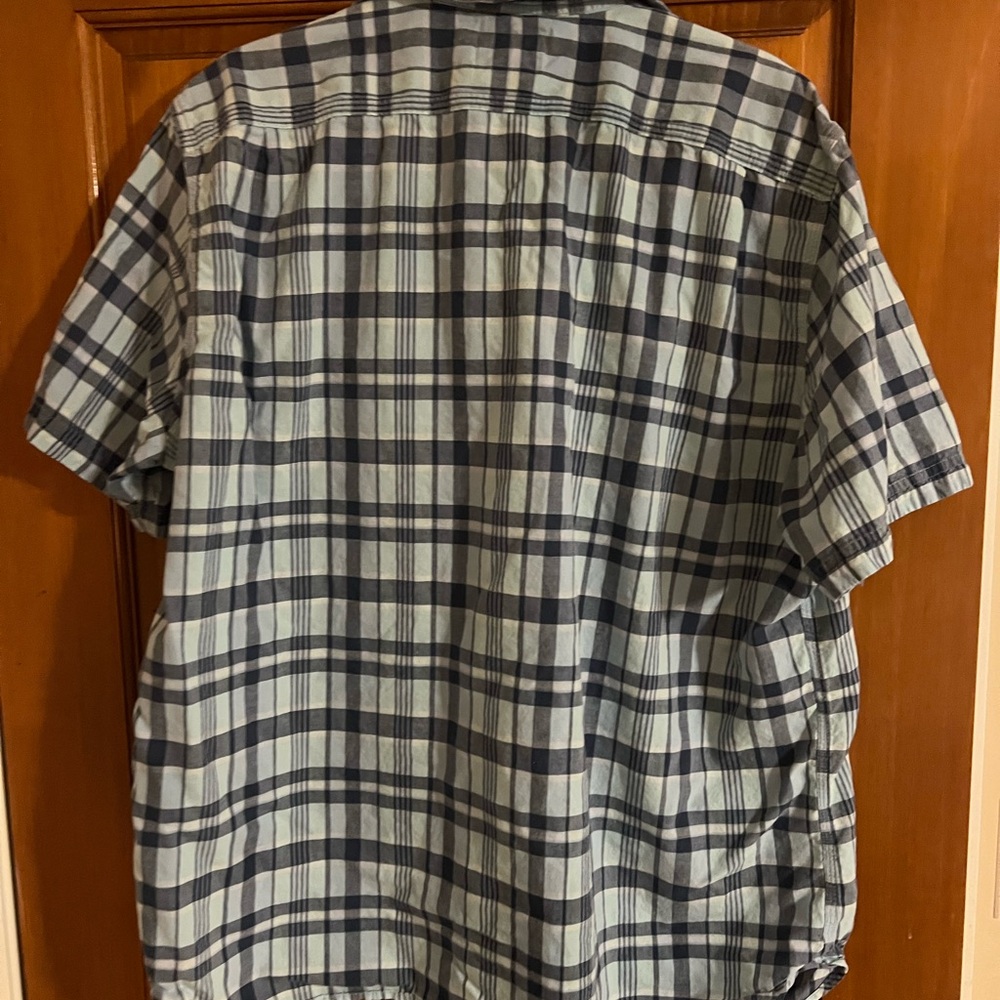 L.L. Bean Men's Casual Blue and White Plaid Shirt 100% Organic Cotton - Picture 3 of 3